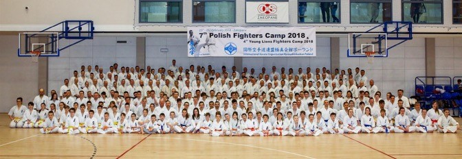 ポーランド選手合宿で鎌田翔平が指導