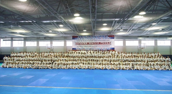 ロシア合宿にアルトゥール師範、上田幹雄、鎌田翔平が参加